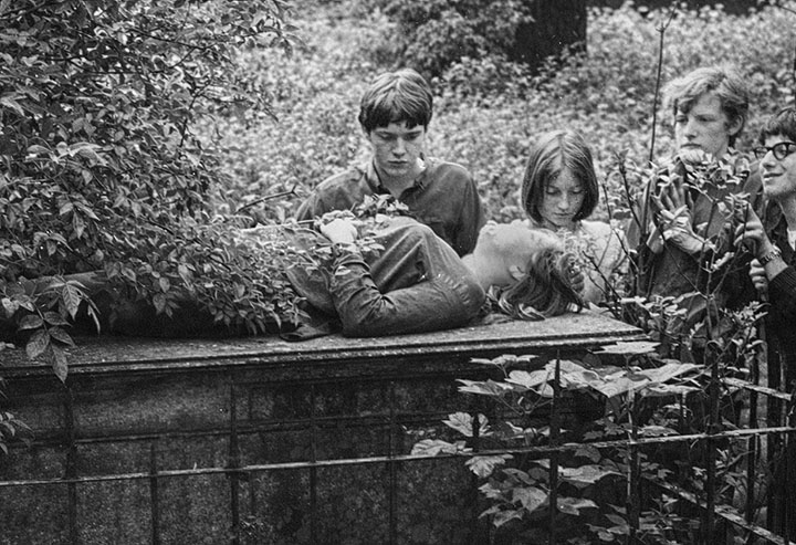 praying for art in the graveyard